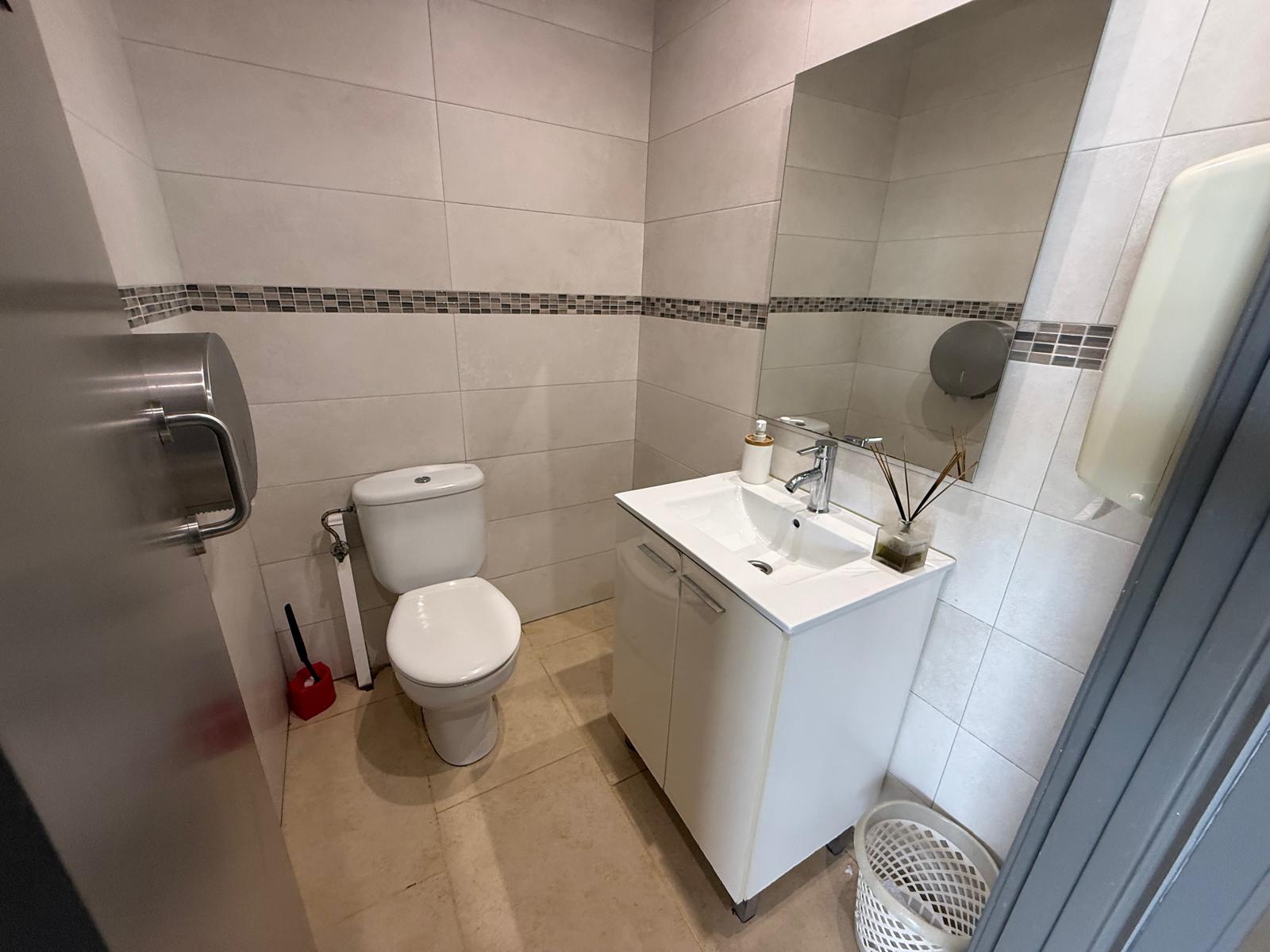 Imagen 12 Local Comercial en alquiler en Torredembarra / En el Puerto deportivo