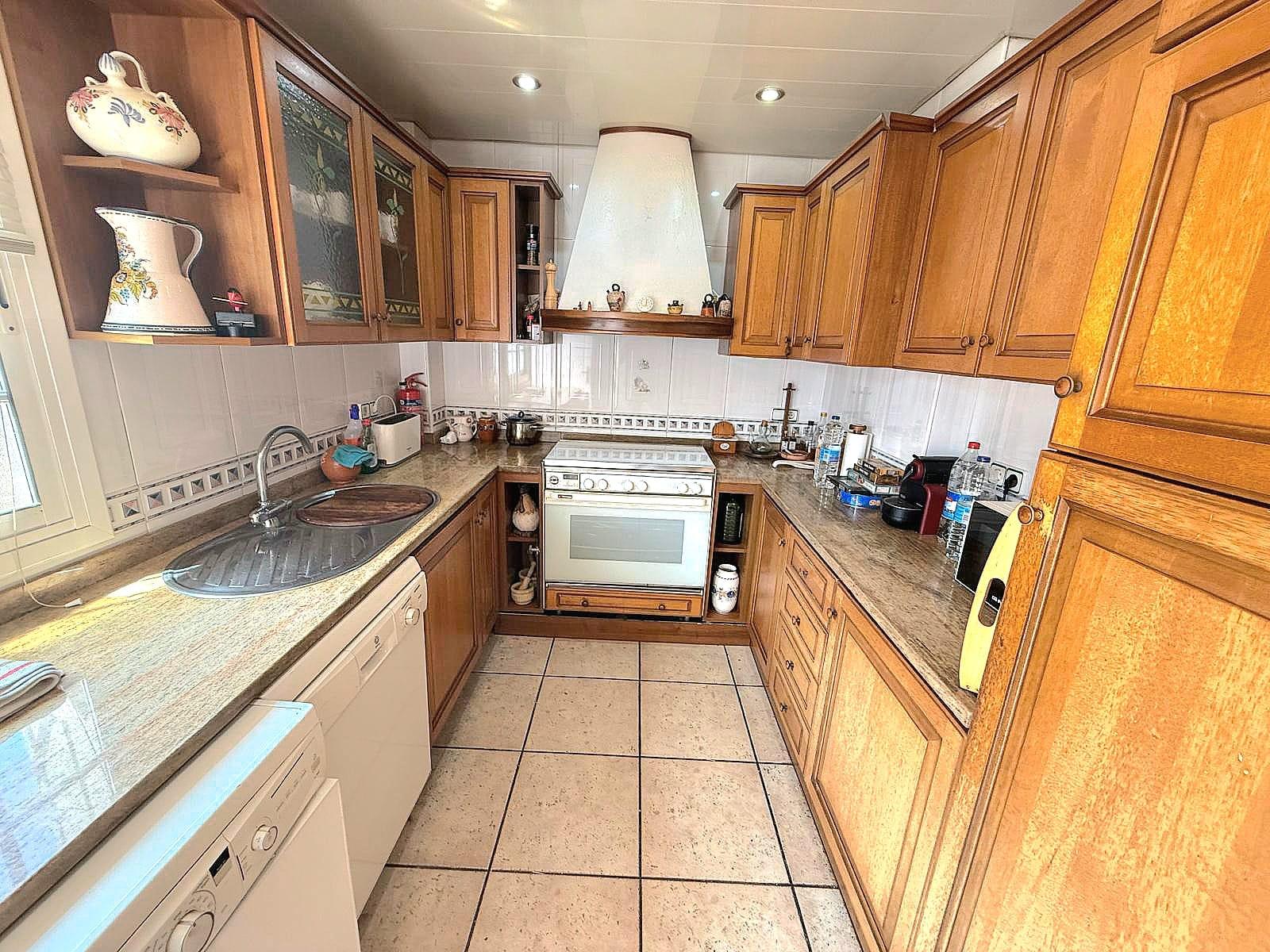Imagen 11 Casa Aislada en venta en Calafell / A menos de 600 metros de la Estación de Renfe.
