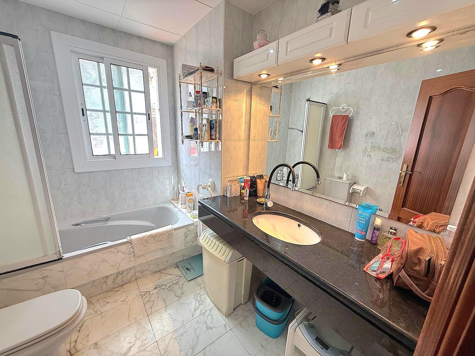 Imagen 14 Casa Aislada en venta en Calafell / A menos de 600 metros de la Estación de Renfe.