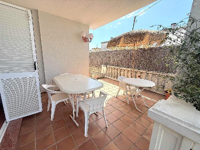 Imagen 4 Inmueble 302664 - Casa Aislada en venta en Calafell / A menos de 600 metros de la Estación de Renfe.