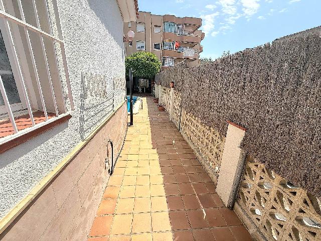 Imagen 37 Inmueble 302664 - Casa Aislada en venta en Calafell / A menos de 600 metros de la Estación de Renfe.