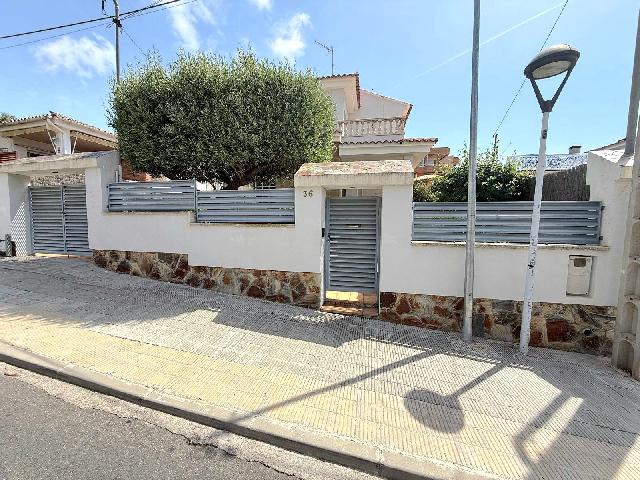Imagen 39 Inmueble 302664 - Casa Aislada en venta en Calafell / A menos de 600 metros de la Estación de Renfe.