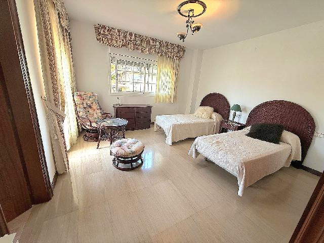 Imagen 21 Inmueble 302664 - Casa Aislada en venta en Calafell / A menos de 600 metros de la Estación de Renfe.