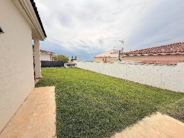 Imagen 36 Inmueble 302900 - Casa Aislada en venta en Cunit / A 10 minutos del mar.