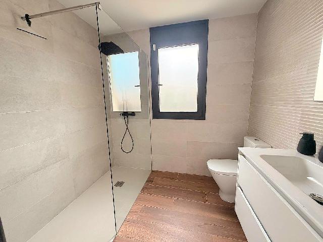 Imagen 28 Inmueble 302900 - Casa Aislada en venta en Cunit / A 10 minutos del mar.