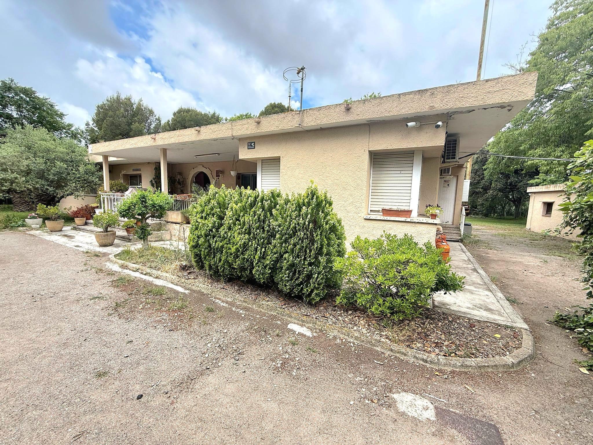 Imagen 2 Casa Aislada en venta en Llorenç Del Penedès / En la Urb. de Saifores 
