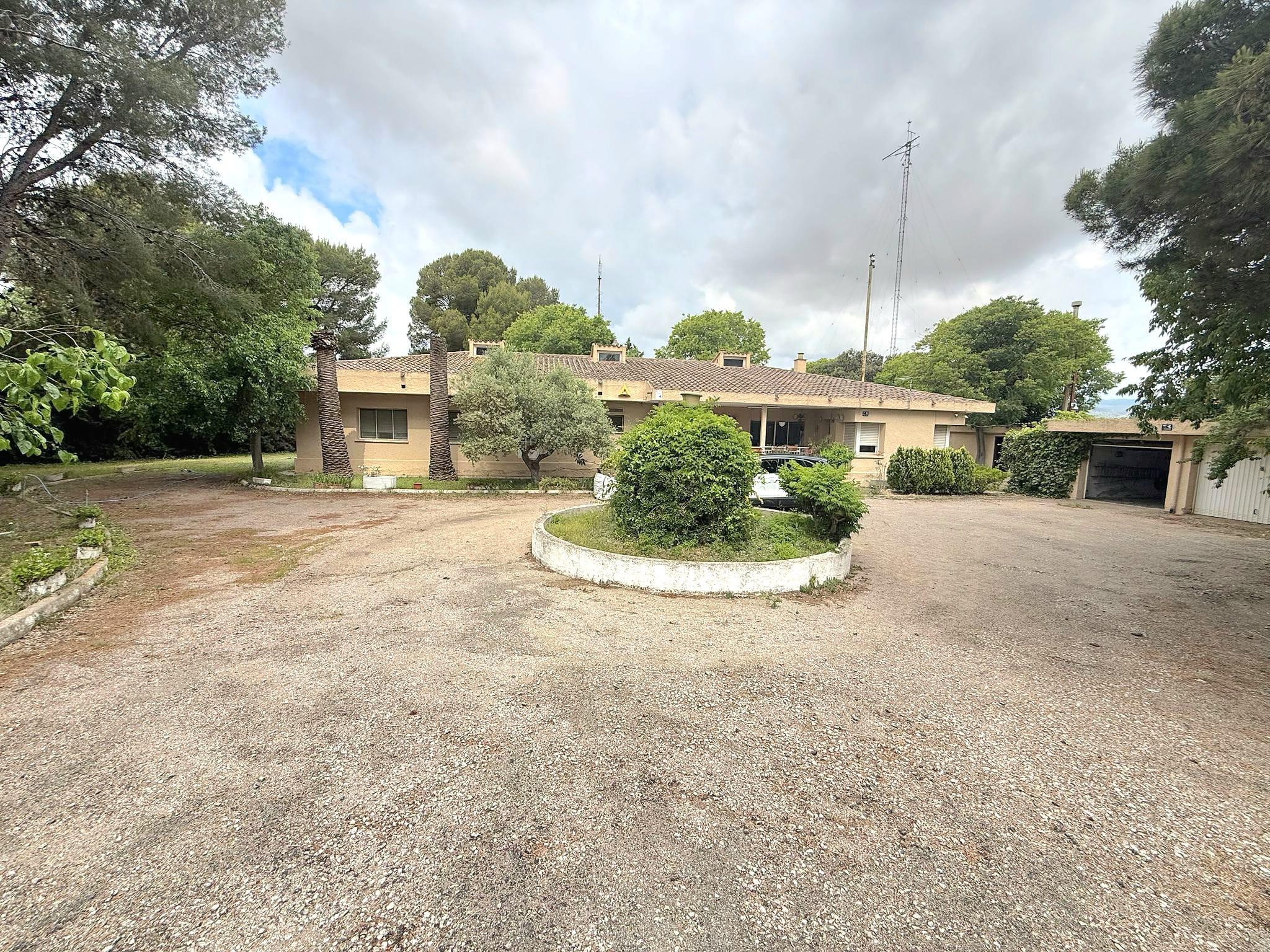 Imagen 1 Casa Aislada en venta en Llorenç Del Penedès / En la Urb. de Saifores 
