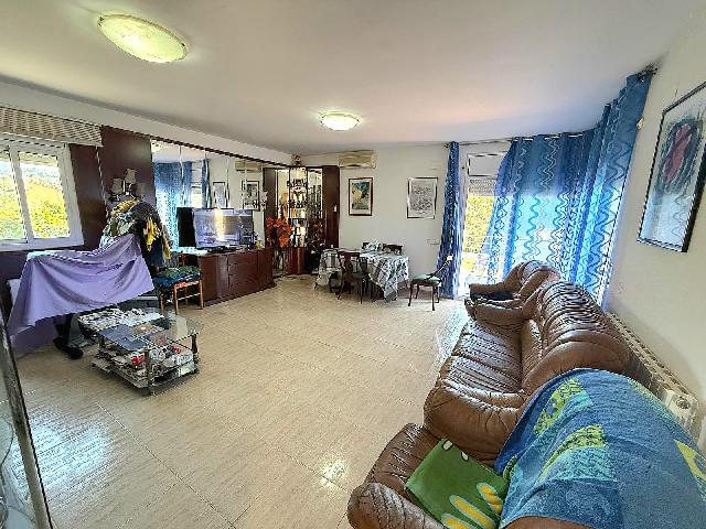 Imagen 9 Inmueble 303203 - Casa Aislada en venta en Calafell / En la Urb. Valldemar