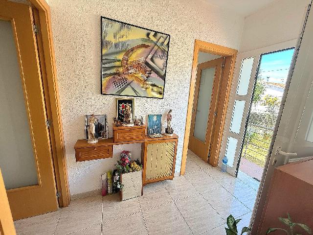 Imagen 8 Inmueble 303203 - Casa Aislada en venta en Calafell / En la Urb. Valldemar