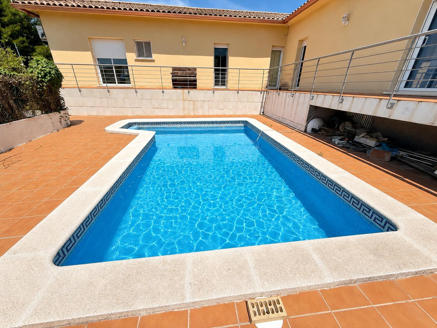 Imagen 25 Casa Aislada en venta en Calafell / En la Urb. Valldemar