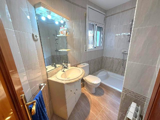 Imagen 18 Inmueble 303368 - Casa Aislada en venta en Calafell / A 2 minutos de los Colegios y a 15 de la playa andando