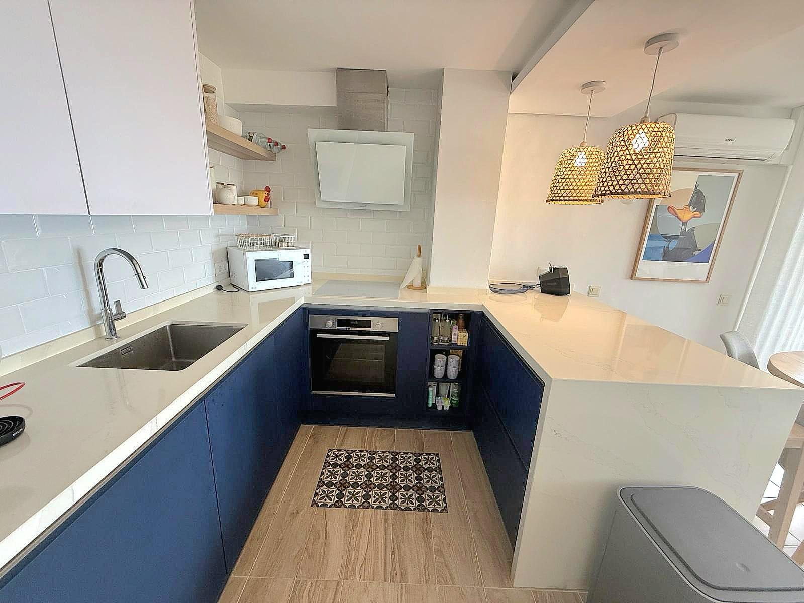 Imagen 10 Apto. Playa en venta en Calafell / Primera línea de mar