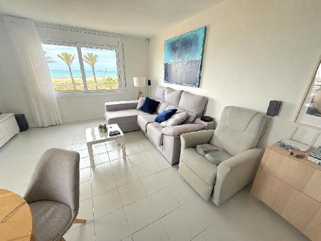 Imagen 5 Inmueble 303581 - Apto. Playa en venta en Calafell / Primera línea de mar