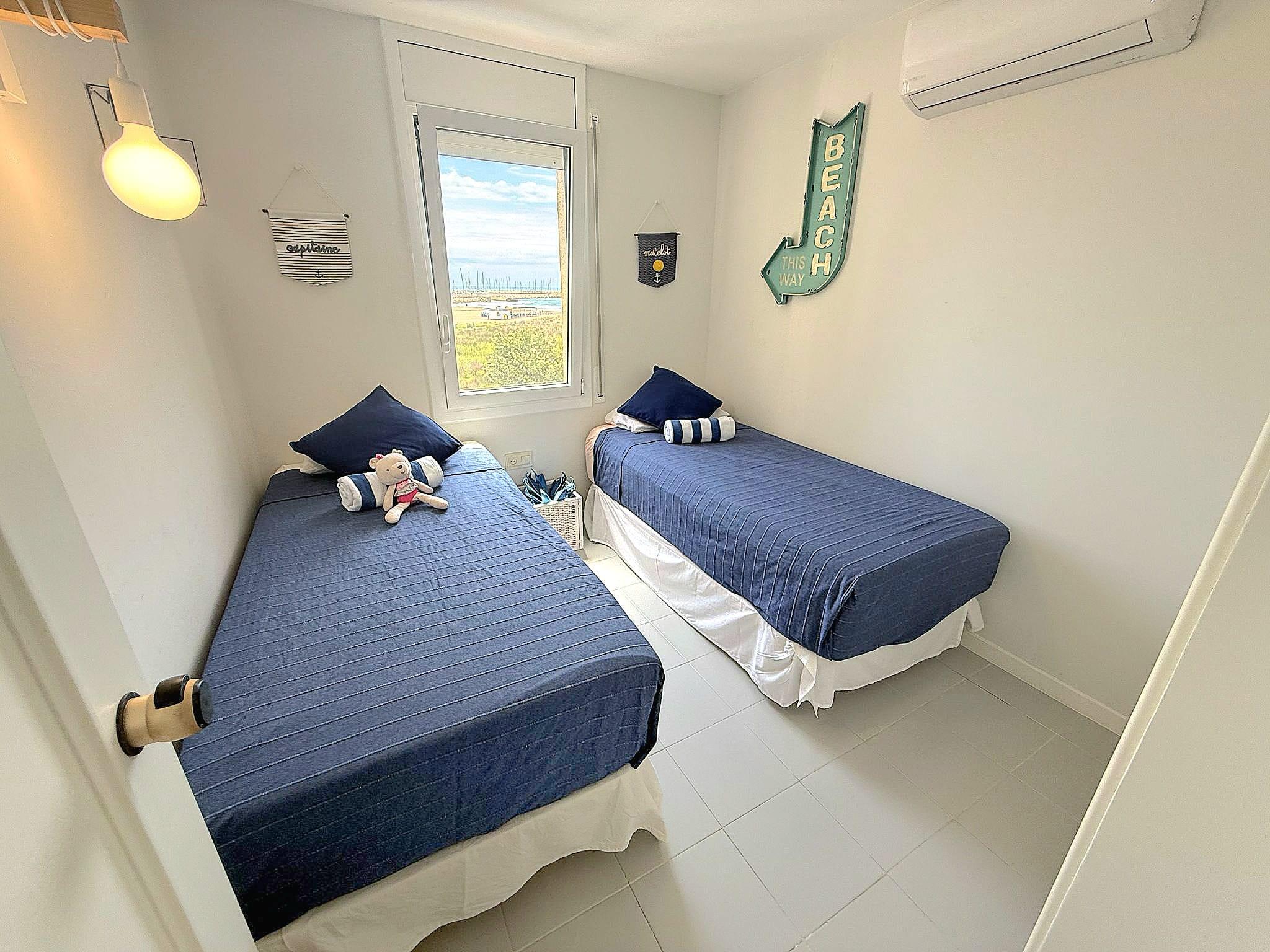 Imagen 17 Apto. Playa en venta en Calafell / Primera línea de mar