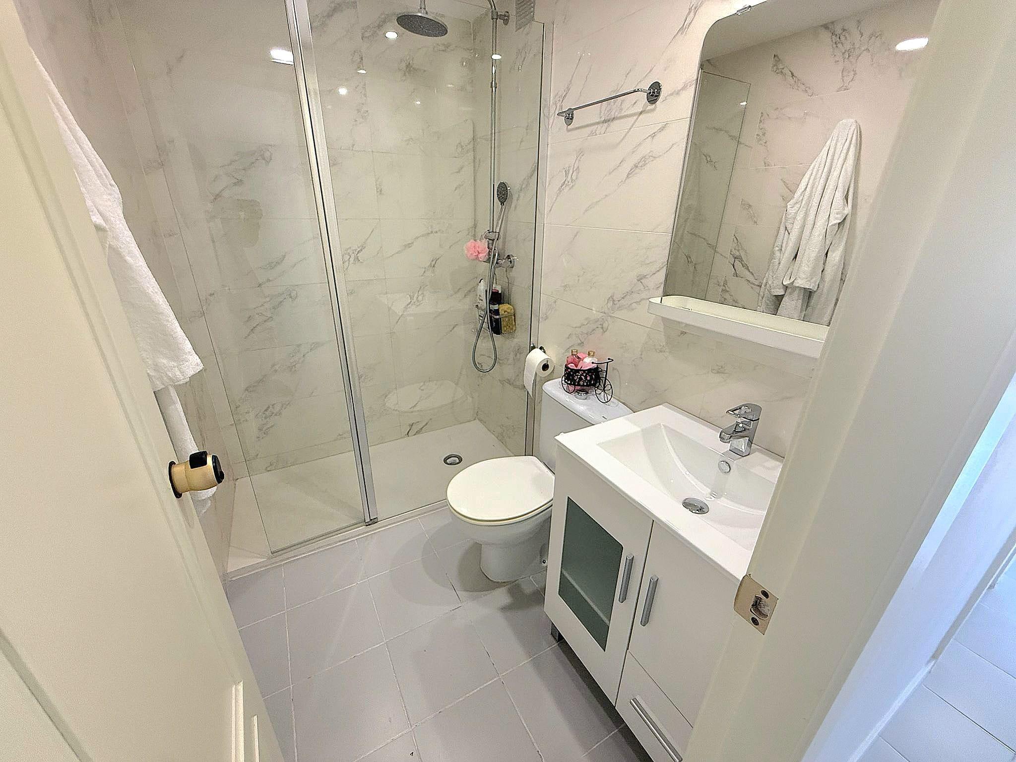 Imagen 12 Apto. Playa en venta en Calafell / Primera línea de mar