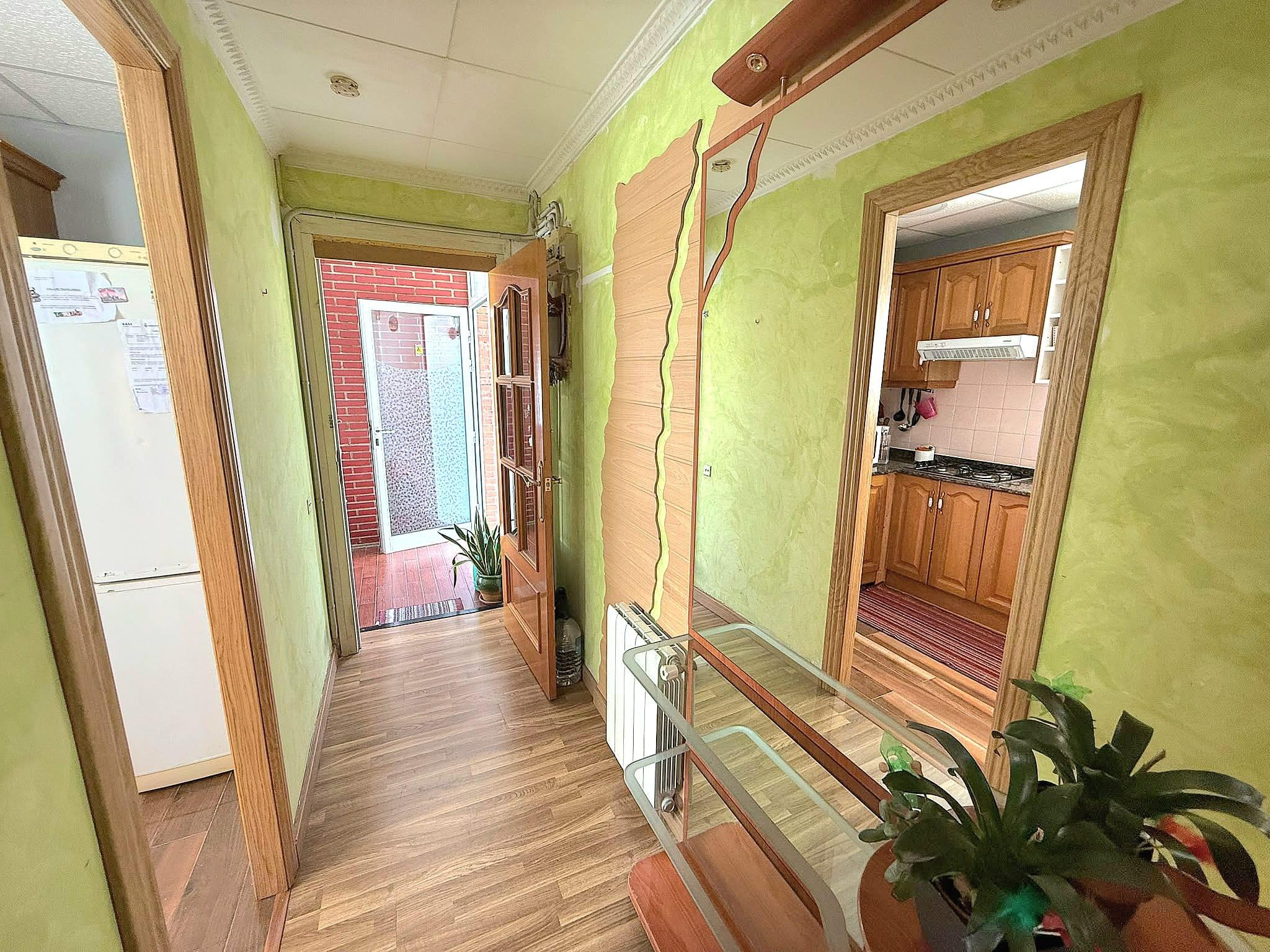 Imagen 7 Casa Pareada en venta en Calafell / Justo en el mismo centro de Segur de Calafell