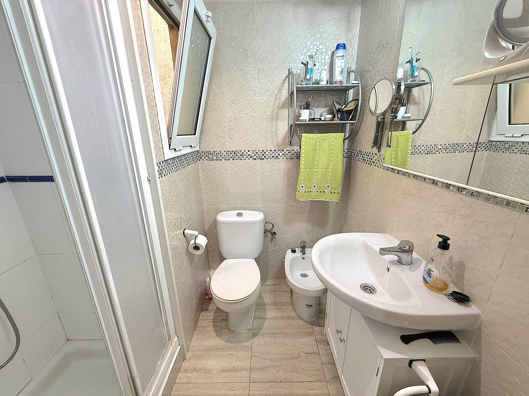 Imagen 18 Casa Pareada en venta en Calafell / Justo en el mismo centro de Segur de Calafell