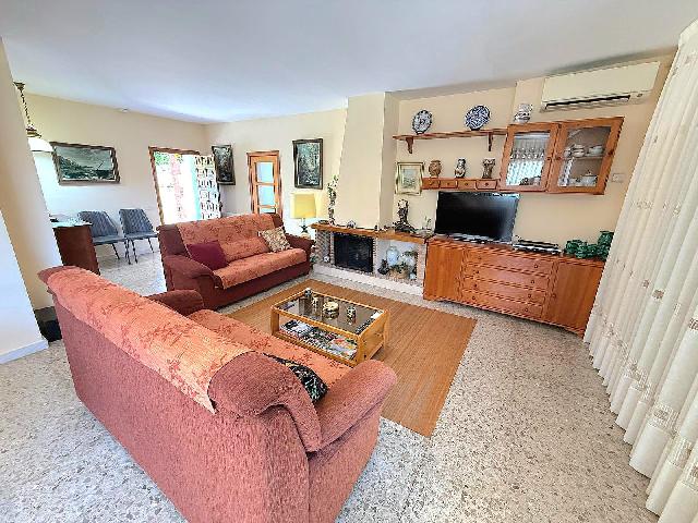 Imagen 8 Inmueble 303627 - Casa Aislada en venta en Calafell / A 5 minutos de la entrada de la C-32, Segur de Dalt.