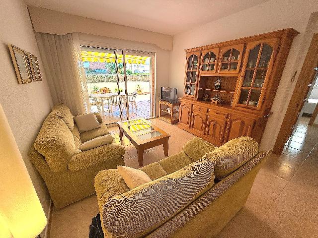 Imagen 6 Inmueble 303726 - Planta Baja en venta en Calafell / En segunda línea de mar.