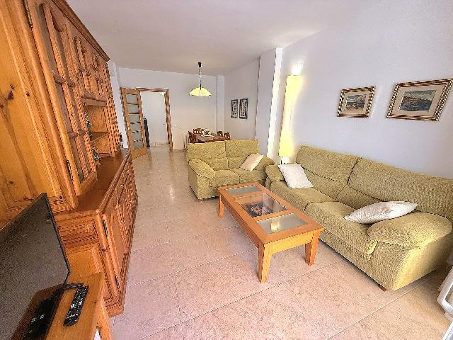 Imagen 7 Inmueble 303726 - Planta Baja en venta en Calafell / En segunda línea de mar.