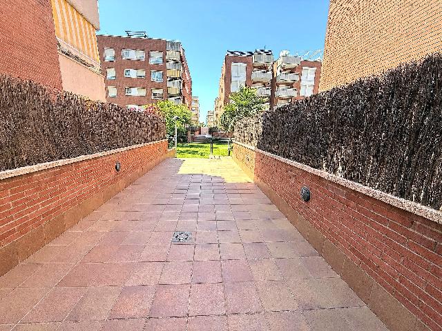 Imagen 32 Inmueble 303726 - Planta Baja en venta en Calafell / En segunda línea de mar.