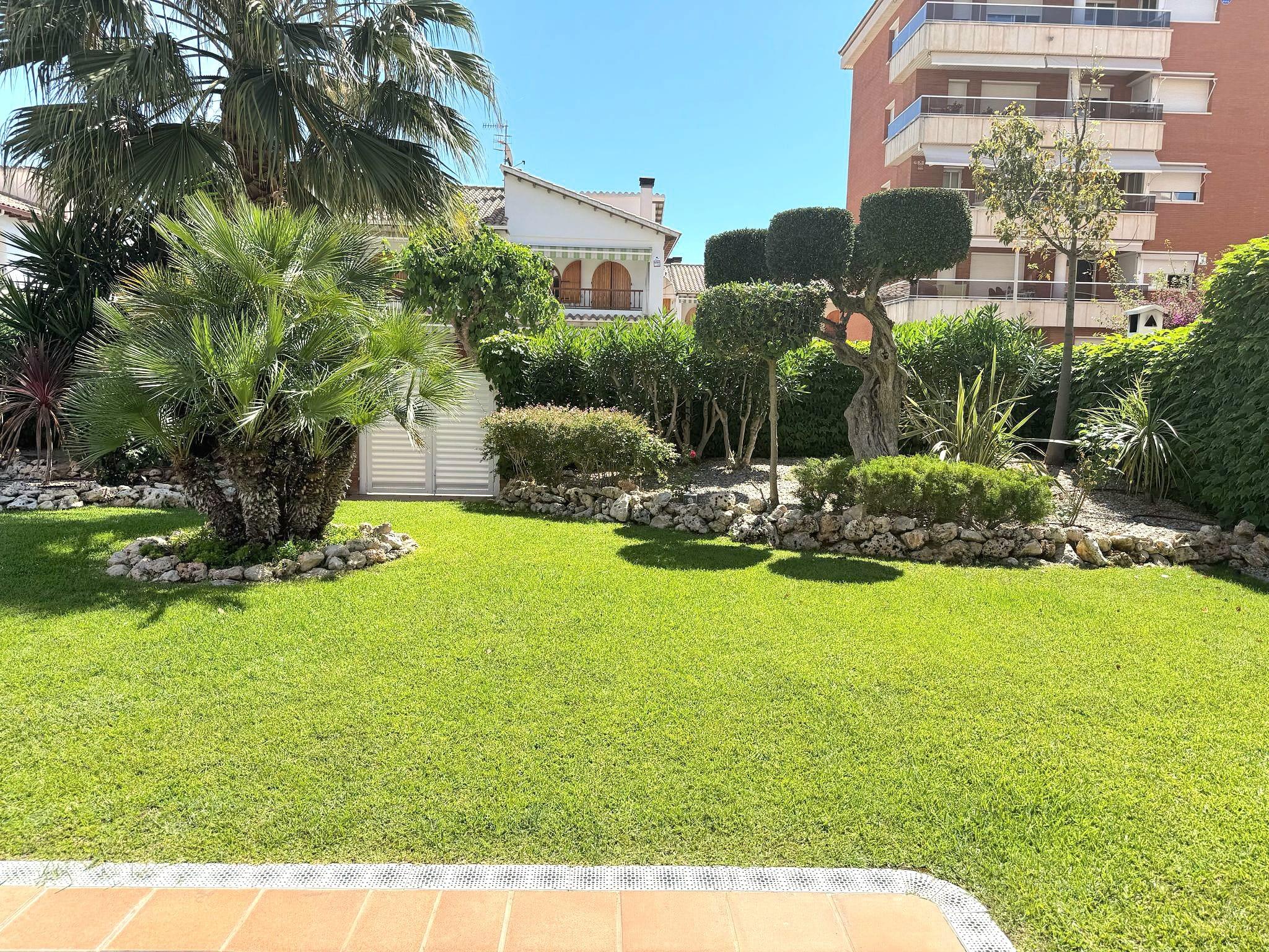 Imagen 36 Planta Baja en venta en Calafell / En segunda línea de mar.
