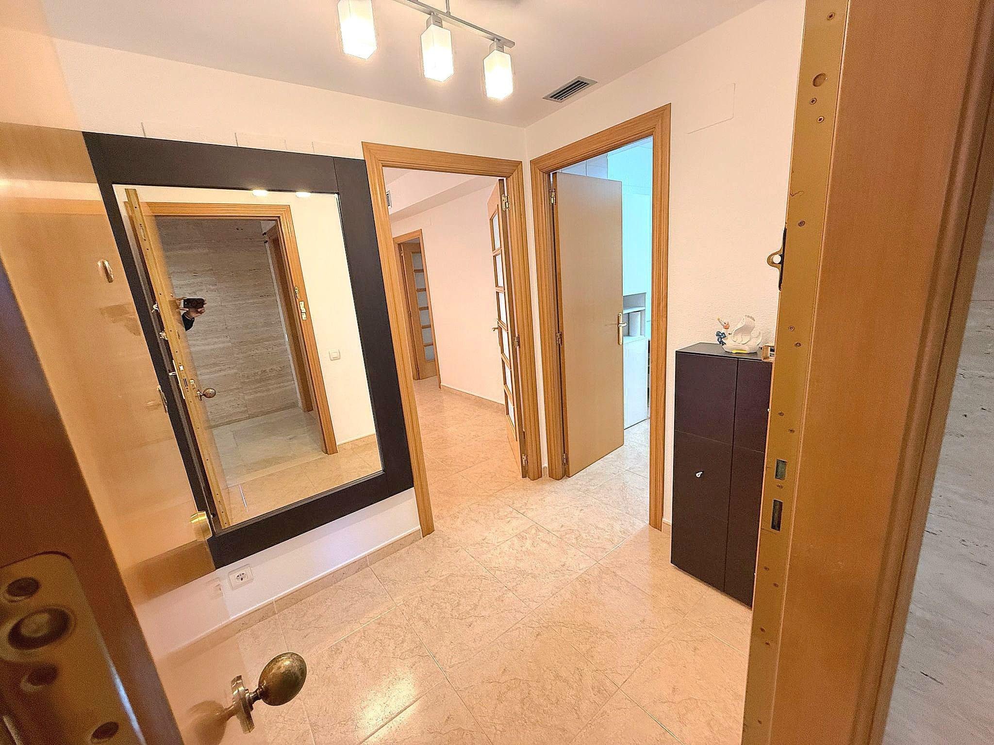 Imagen 3 Planta Baja en venta en Calafell / En segunda línea de mar.