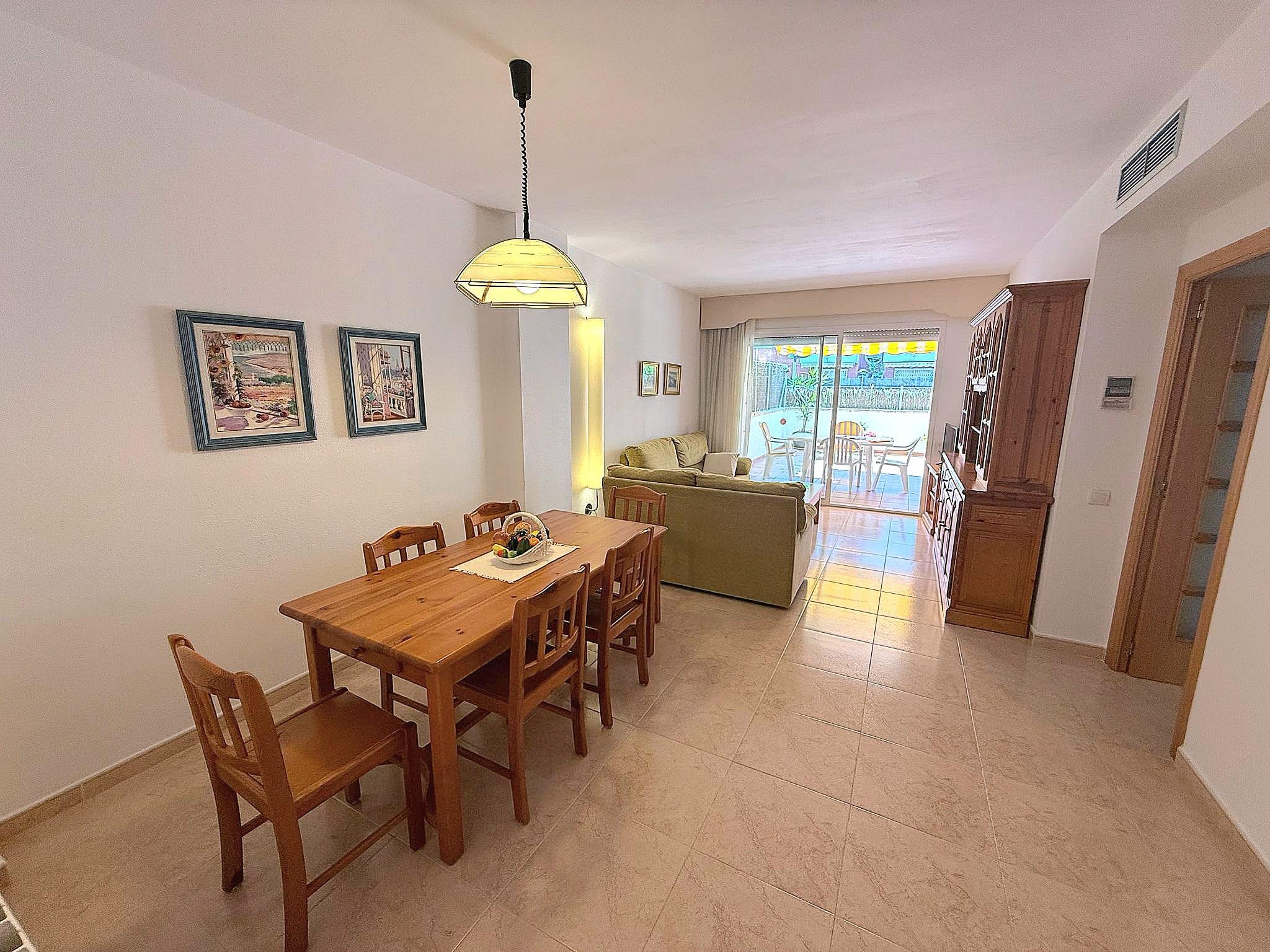 Imagen 4 Planta Baja en venta en Calafell / En segunda línea de mar.