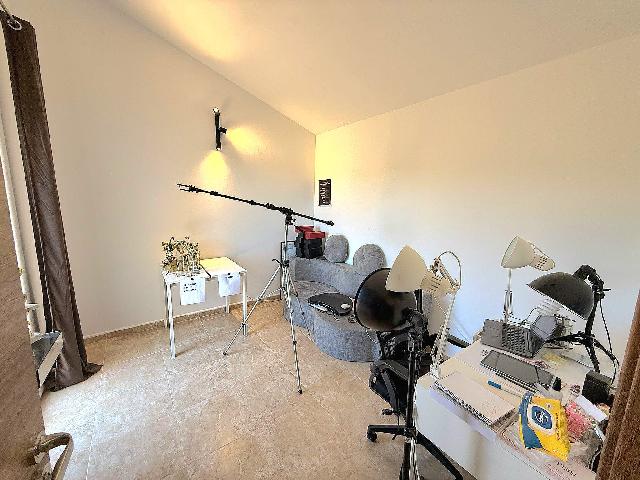 Imagen 24 Inmueble 303813 - Casa Aislada en venta en Calafell / En la urb Valldemar.