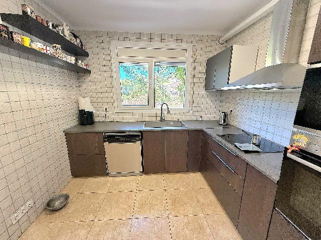 Imagen 6 Inmueble 303813 - Casa Aislada en venta en Calafell / En la urb Valldemar.