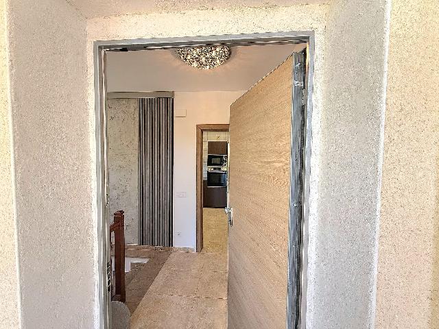 Imagen 3 Inmueble 303813 - Casa Aislada en venta en Calafell / En la urb Valldemar.