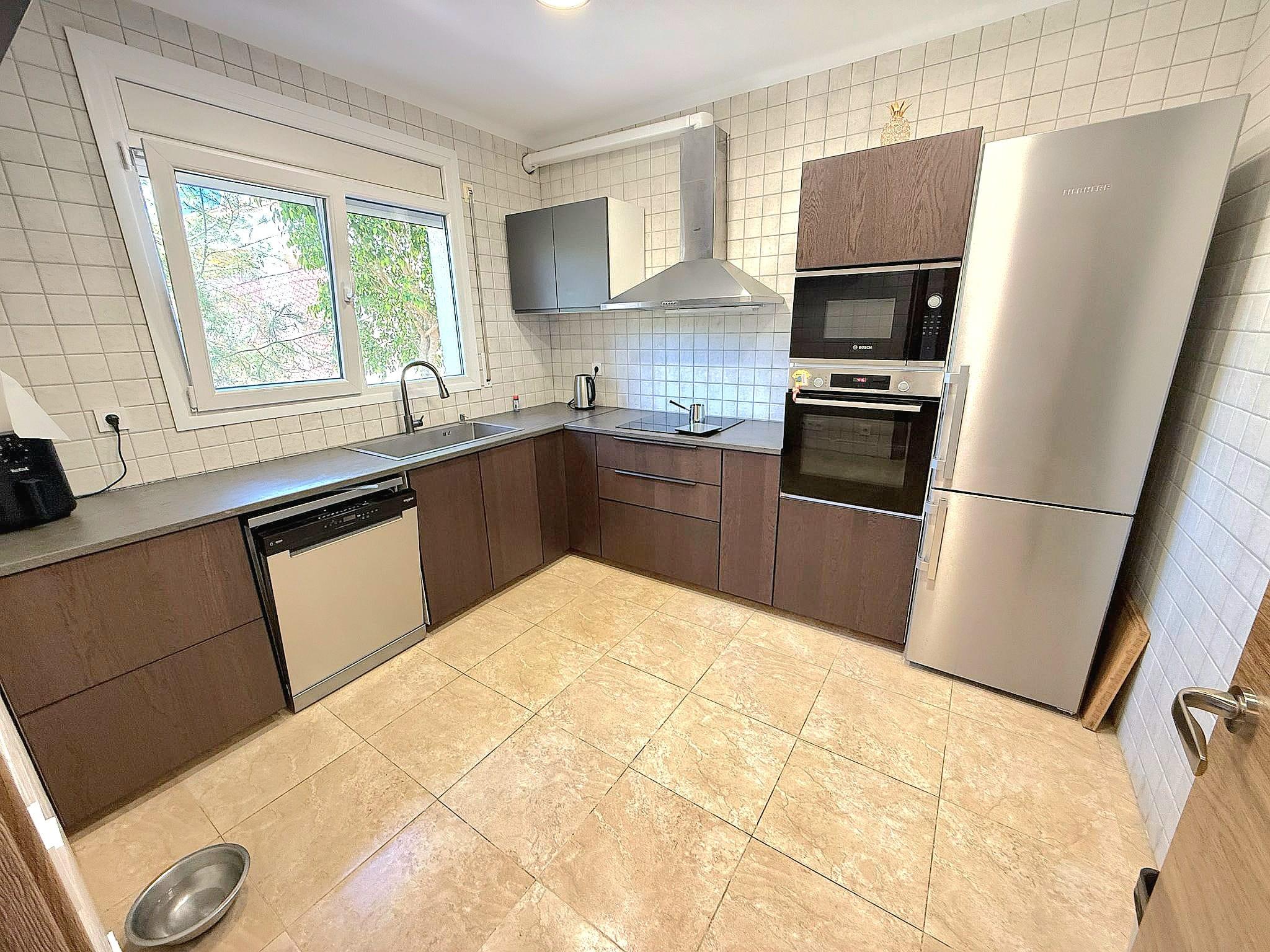 Imagen 5 Casa Aislada en venta en Calafell / En la urb Valldemar.