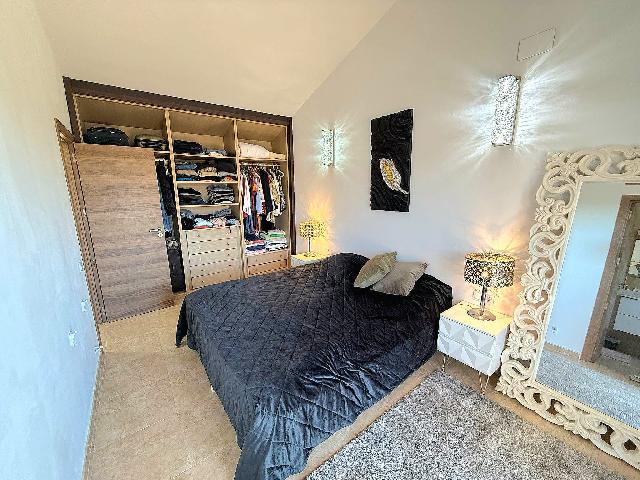 Imagen 20 Inmueble 303813 - Casa Aislada en venta en Calafell / En la urb Valldemar.