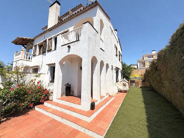 Imagen 1 Inmueble 304135 - Casa Pareada en venta en Calafell / En Calafell Residencial