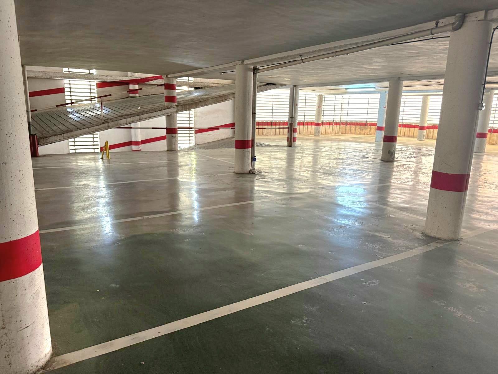 Imagen 1 Parking Coche en venta en Calafell / Avenida Mossen Jaume Soler