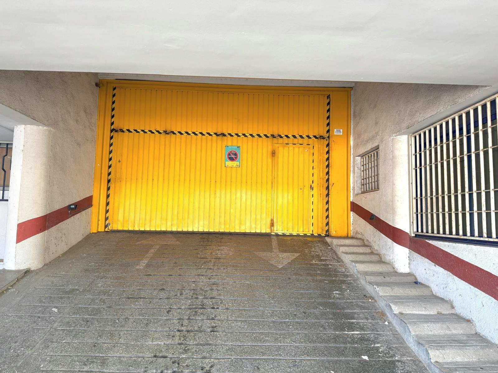 Imagen 2 Parking Coche en venta en Calafell / Avenida Mossen Jaume Soler
