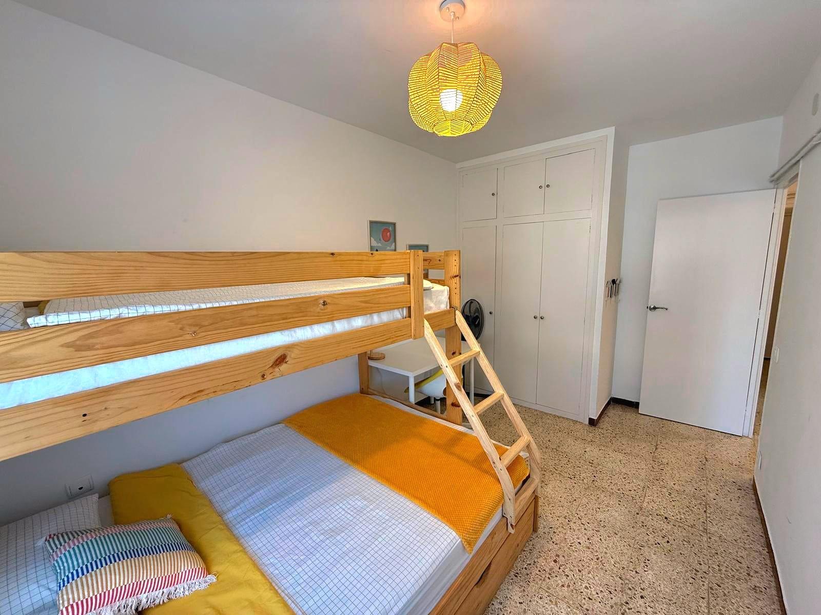 Imagen 19 Apto. Playa en venta en Calafell / A 5 minutos andando de la playa.