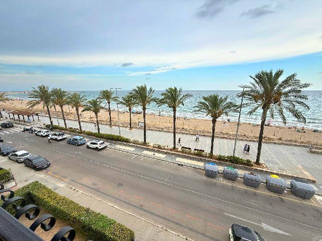 Imagen 8 Inmueble 305276 - Apto. Playa en venta en Calafell / Primera línea de playa, una ubicación excepcional.