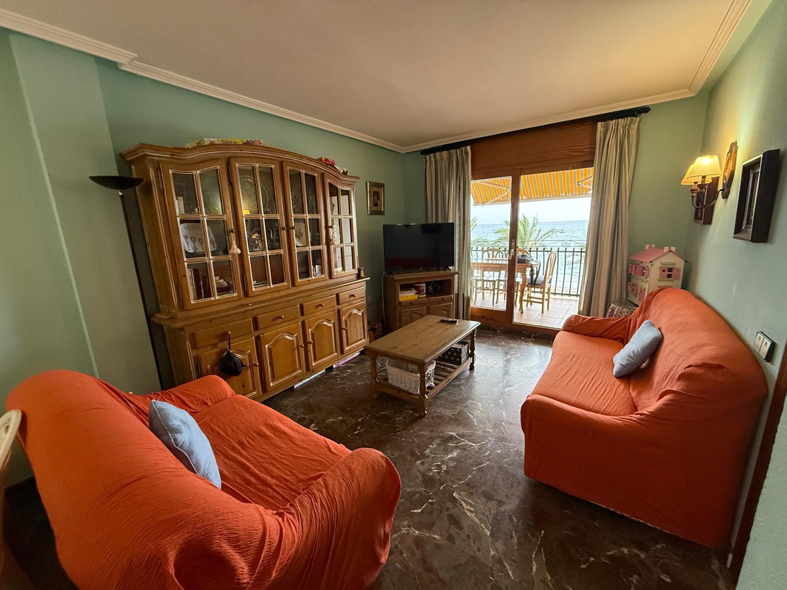 Imagen 11 Apto. Playa en venta en Calafell / Primera línea de playa, una ubicación excepcional.