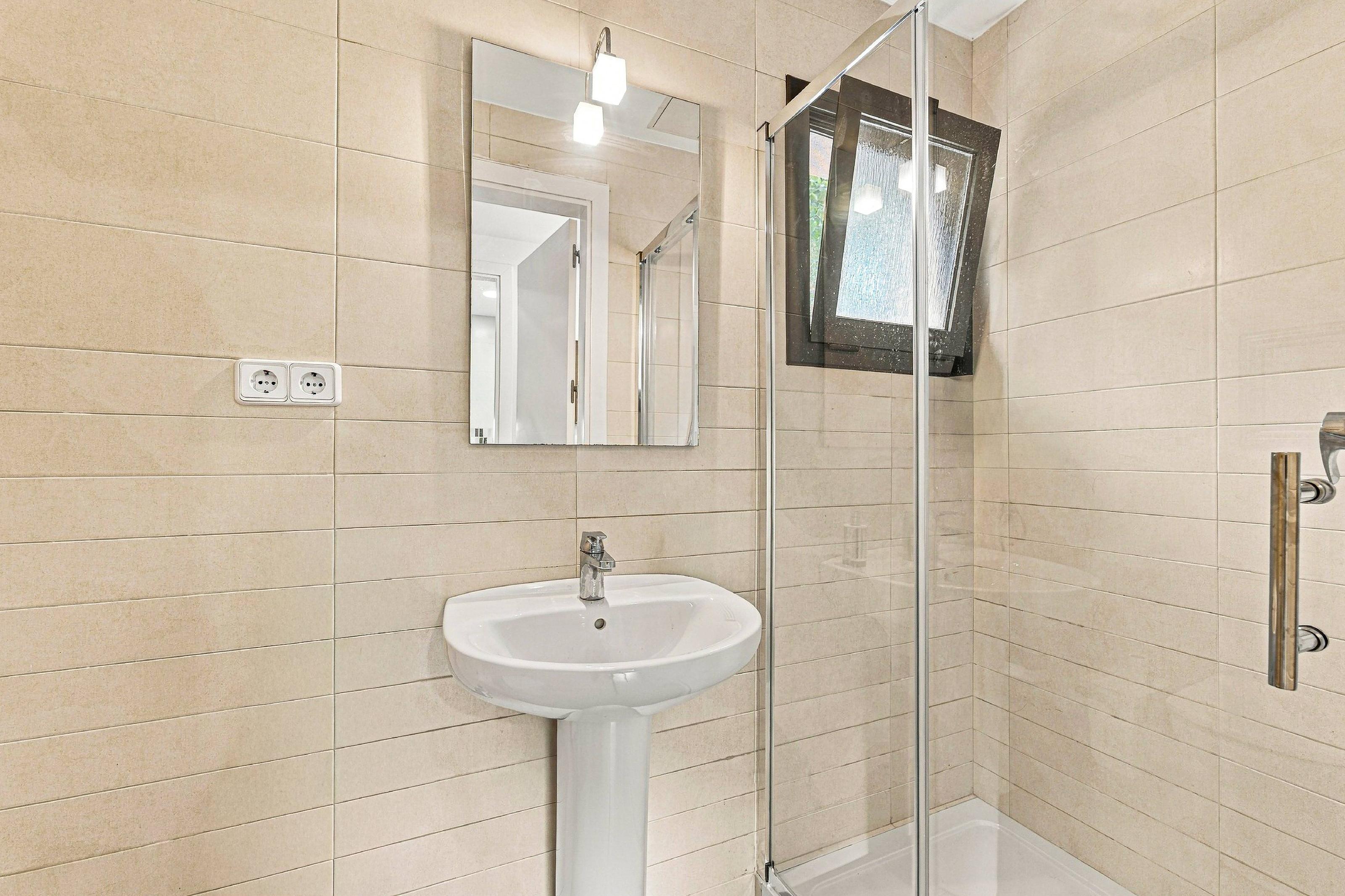 Imagen 14 Casa Aislada en venta en Cunit / Urbanización Costa Cunit 