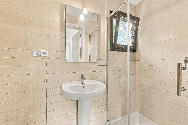 Imagen 14 Inmueble 305513 - Casa Aislada en venta en Cunit / Urbanización Costa Cunit 