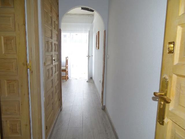 Imagen 5 Inmueble 293962 - Estudio en venta en Torremolinos / Estudio en la Carihuela al lado del Pez Espada