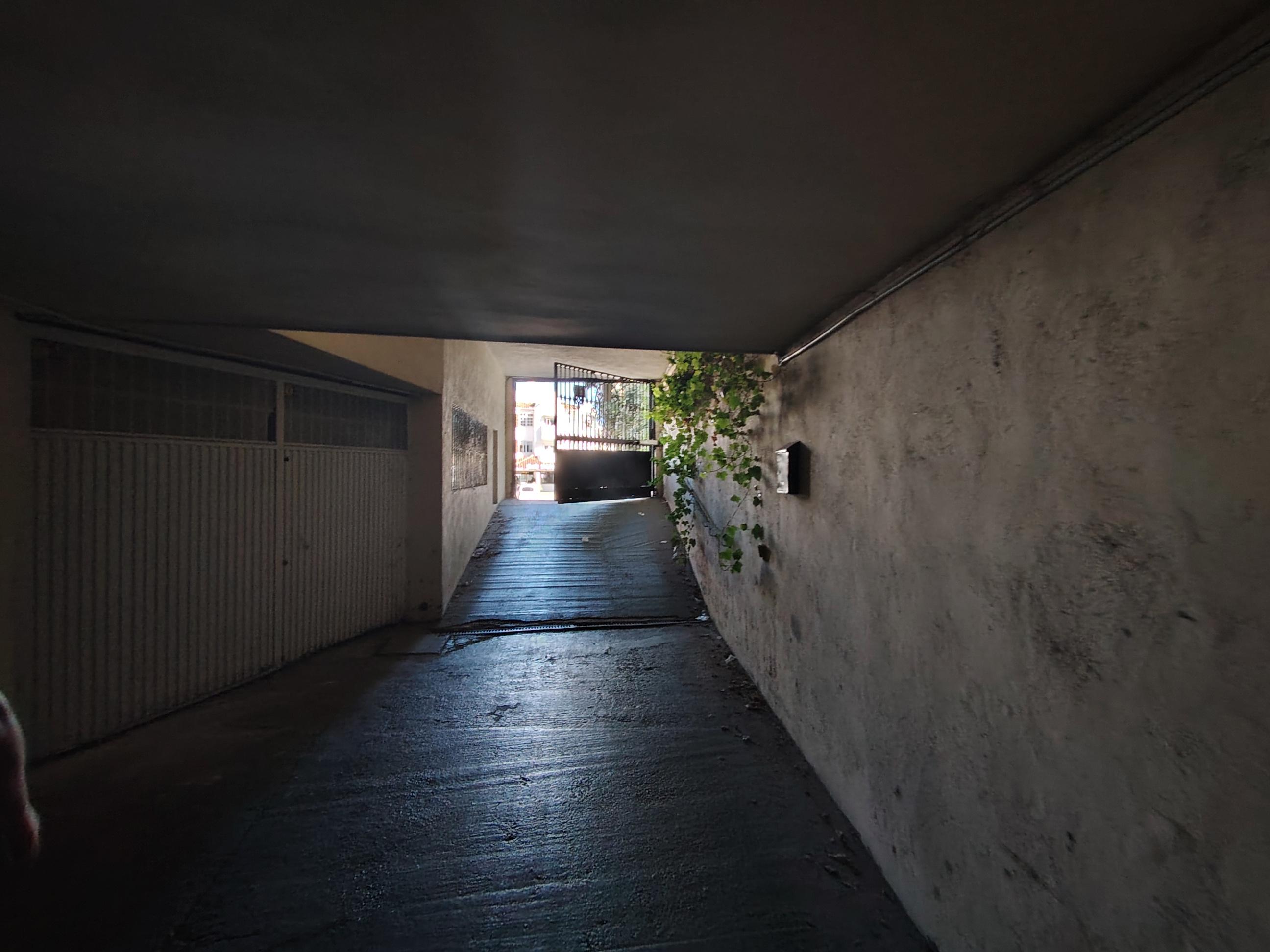 Imagen 4 Parking Coche en venta en Benalmádena / Av Del Mar 12, frente a puerto Marina