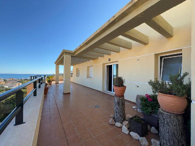 Imagen 8 Inmueble 302785 - Ático en venta en Torremolinos / Está Ubicado Junto a la Montaña y La Naturaleza