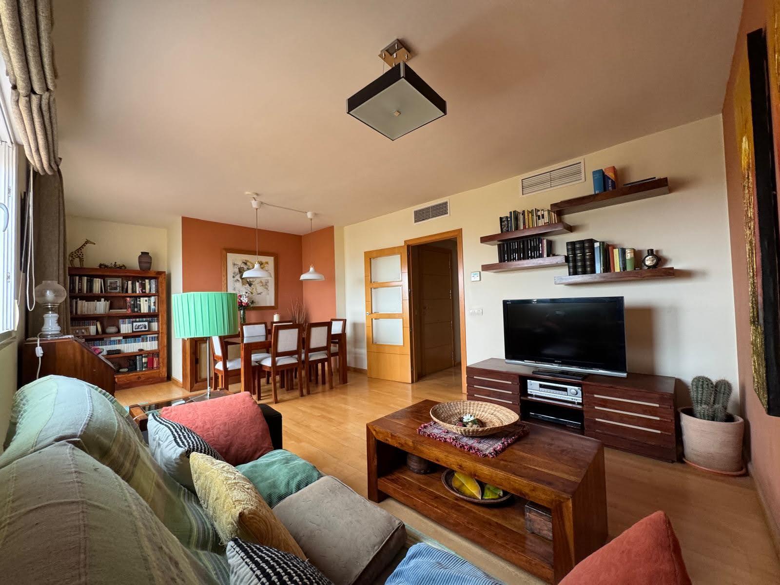 Imagen 12 Ático en venta en Torremolinos / Está Ubicado Junto a la Montaña y La Naturaleza