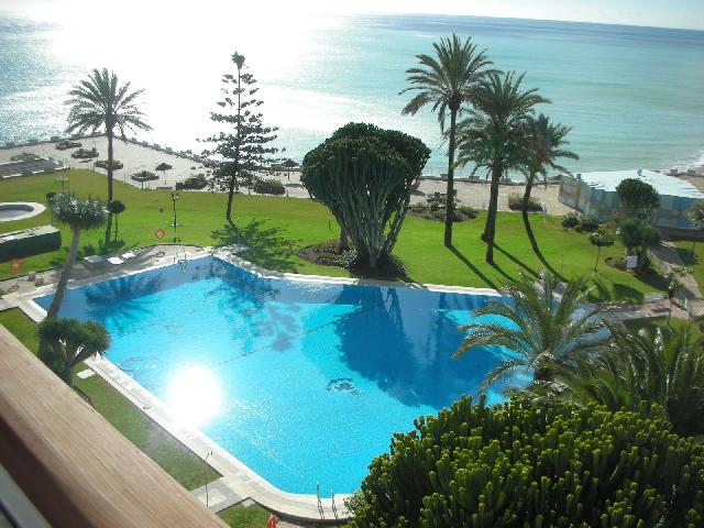 Imagen 2 Inmueble 302786 - Estudio en venta en Torremolinos / Primera linea de playa 