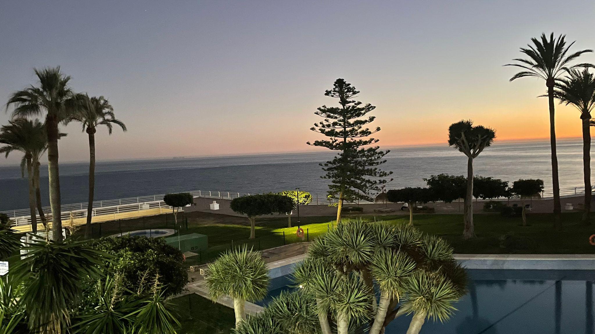 Imagen 19 Estudio en venta en Torremolinos / Primera linea de playa 