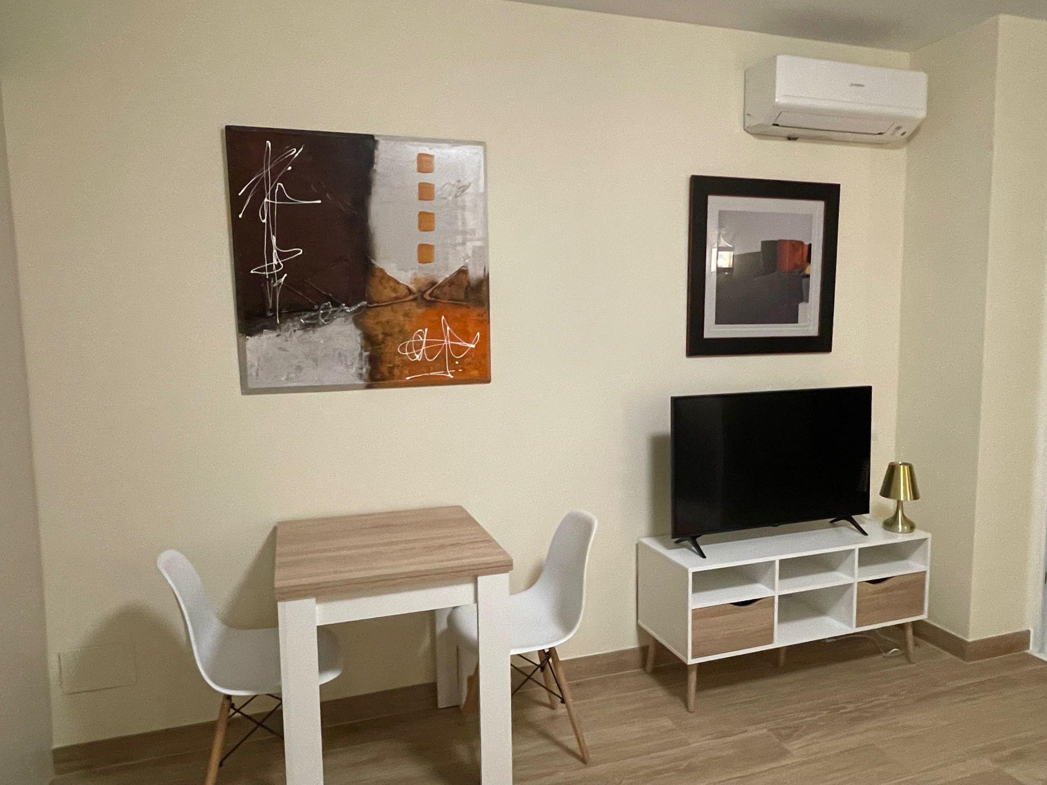 Imagen 20 Estudio en venta en Torremolinos / Primera linea de playa 