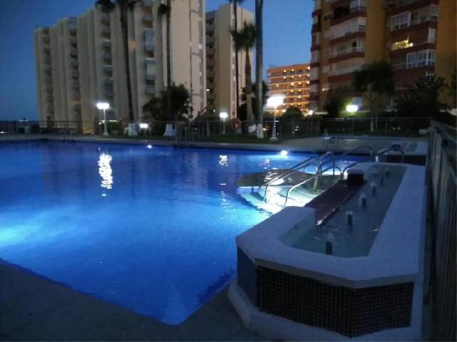 Imagen 4 Inmueble 303048 - Apartamento en venta en Benalmádena / A100 mts de puerto Marina, 50 mts de av Antonio Machado