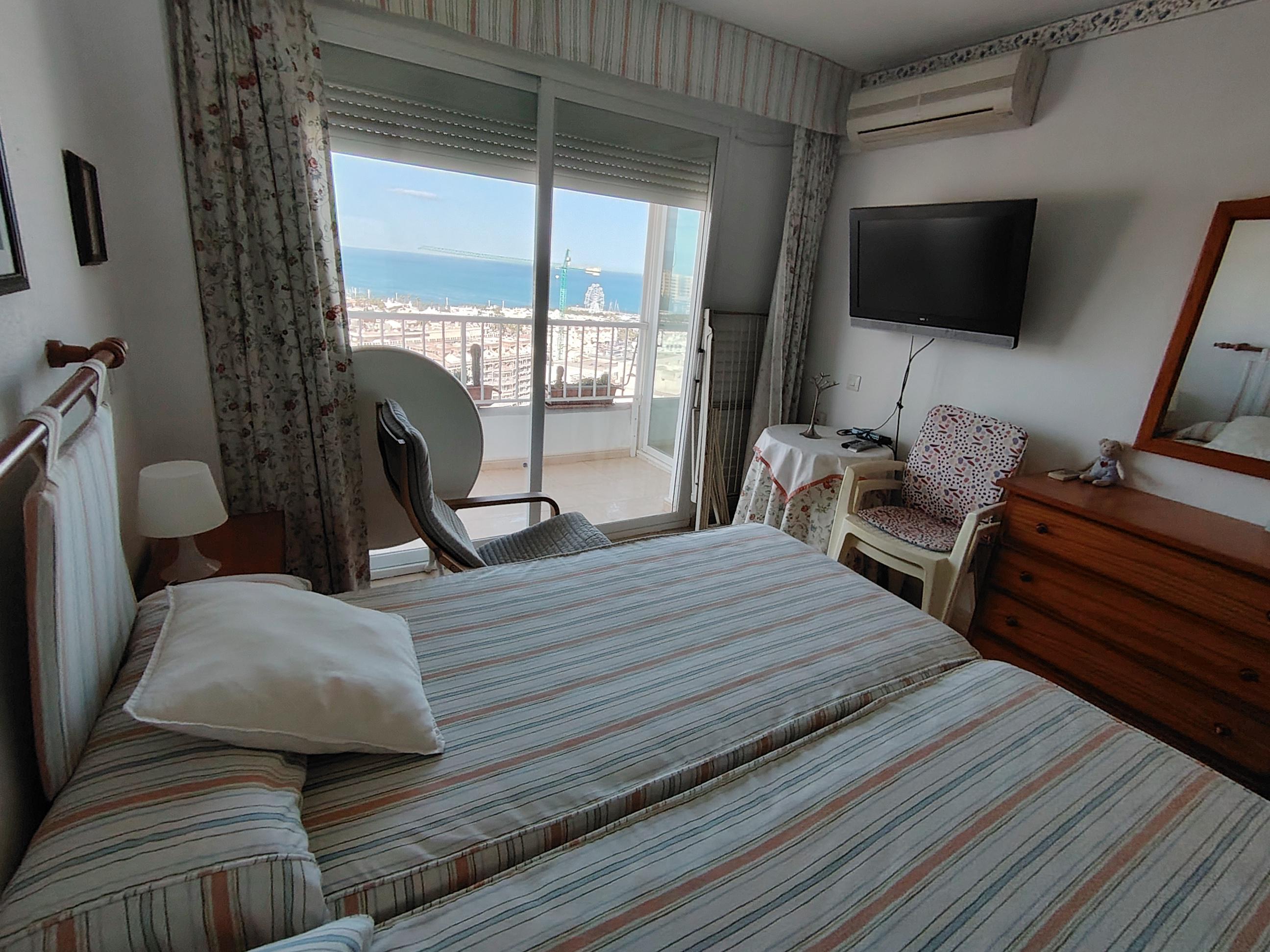 Imagen 9 Apartamento en venta en Benalmádena / A100 mts de puerto Marina, 50 mts de av Antonio Machado